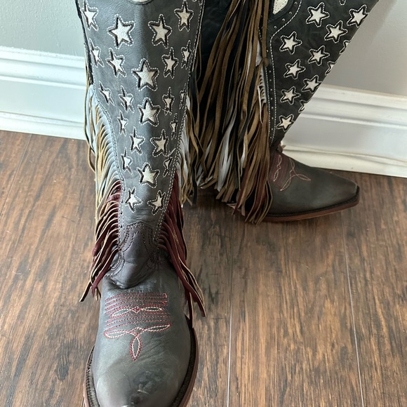 Corral Green Handcrafted Boots - Picture 2 of 13